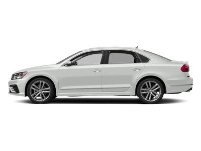 2017 Volkswagen Passat R-Line w/Comfort Pkg