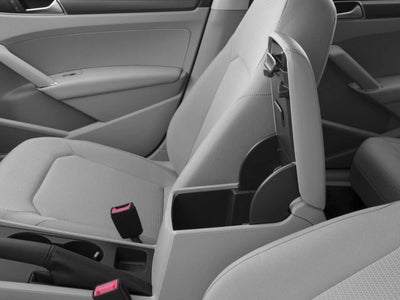 2017 Volkswagen Passat R-Line w/Comfort Pkg