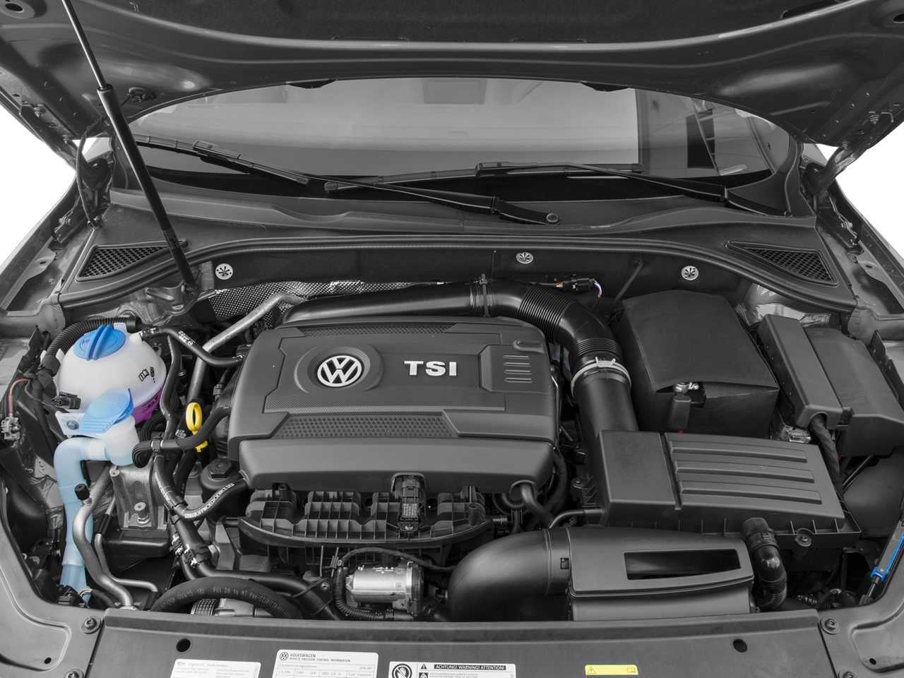 2017 Volkswagen Passat R-Line w/Comfort Pkg