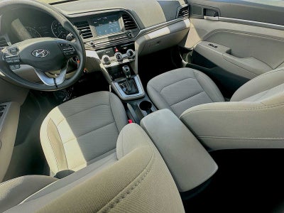 2019 Hyundai ELANTRA SEL