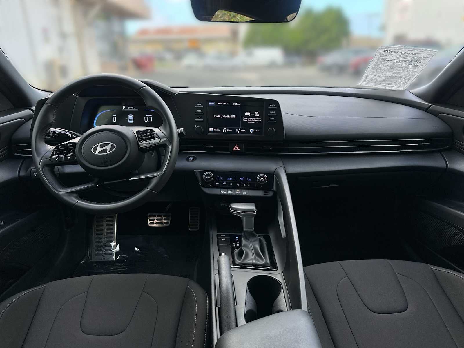 2025 Hyundai ELANTRA SEL Sport