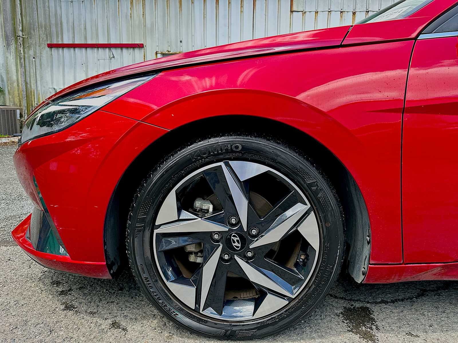 2023 Hyundai ELANTRA Limited