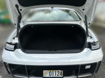 2025 Hyundai IONIQ 6 SE