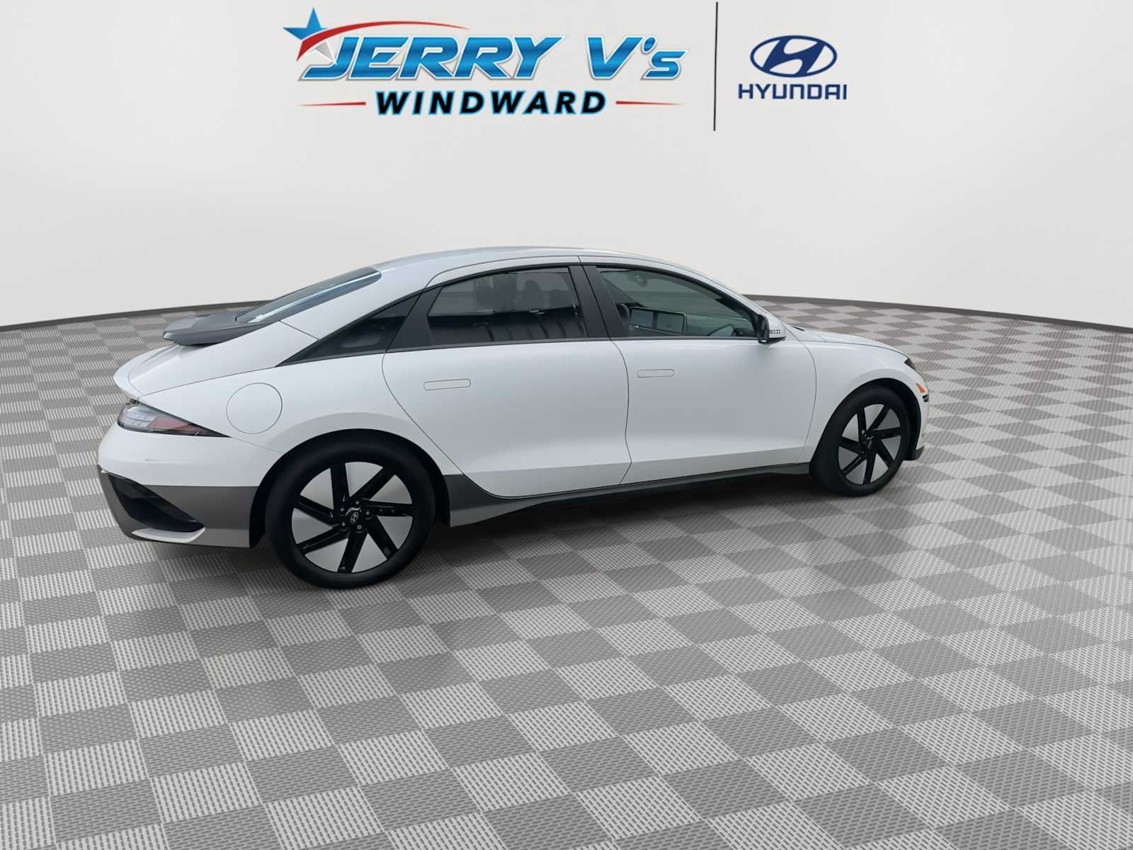 2025 Hyundai IONIQ 6 SE