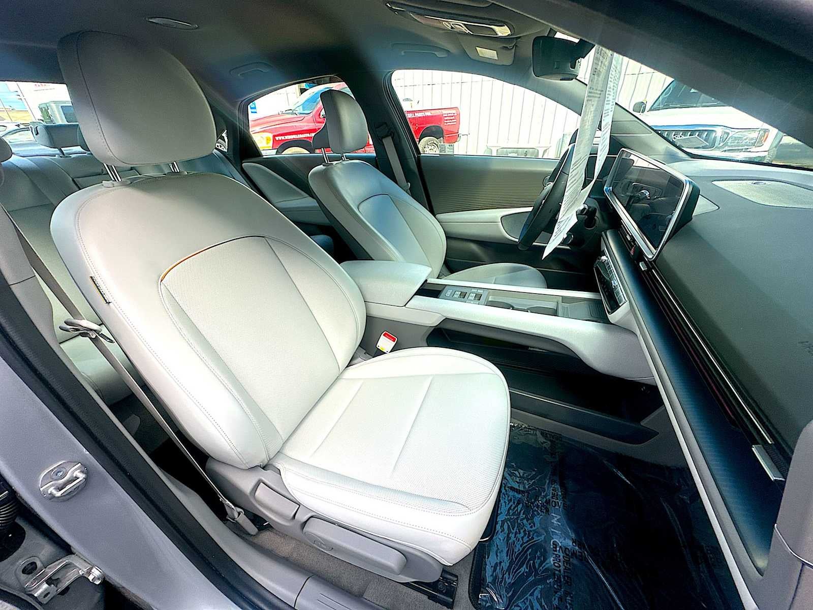 2025 Hyundai IONIQ 6 SEL