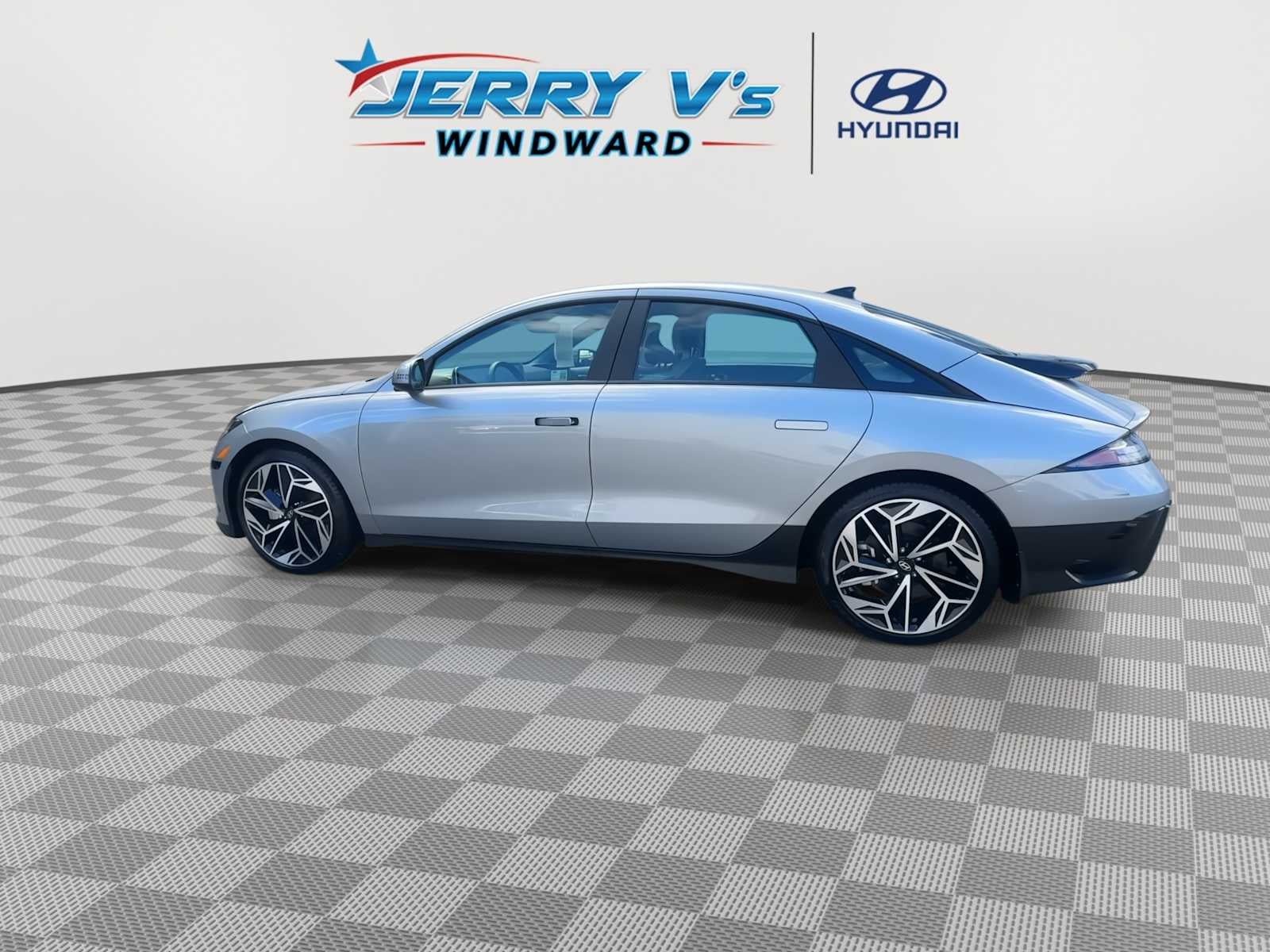 2025 Hyundai IONIQ 6 SEL