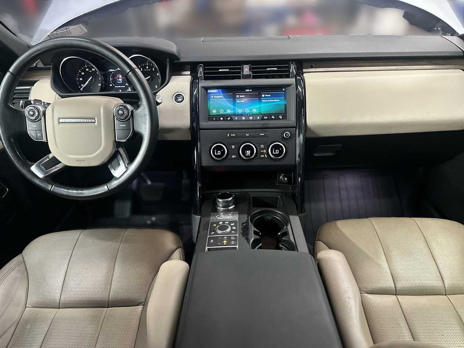 2018 Land Rover Discovery SE