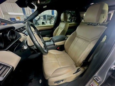 2018 Land Rover Discovery SE