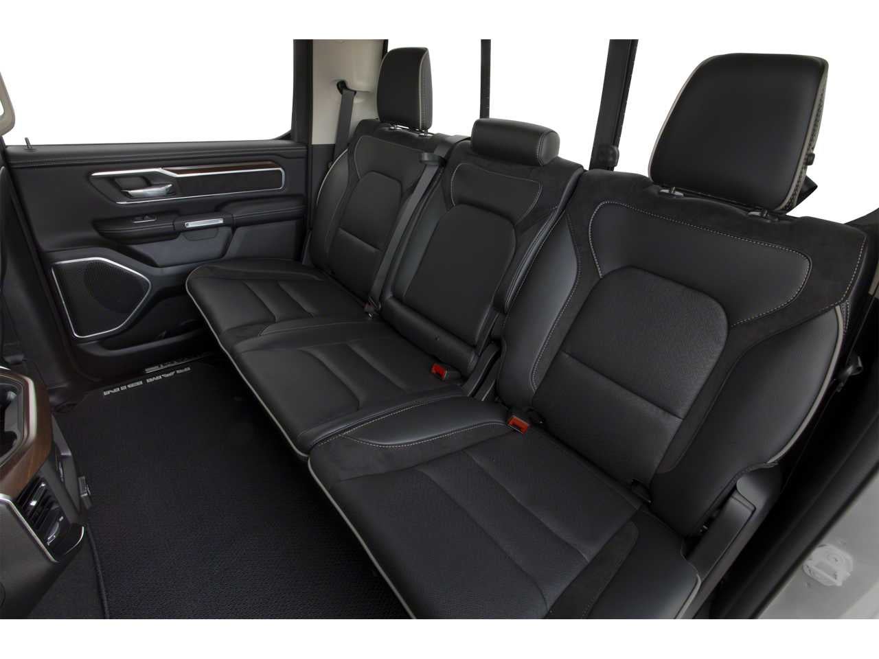 2022 RAM 1500 Laramie Crew Cab 4x4 5'7' Box