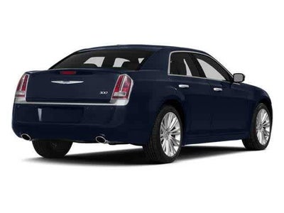 2014 Chrysler 300 4dr Sdn RWD