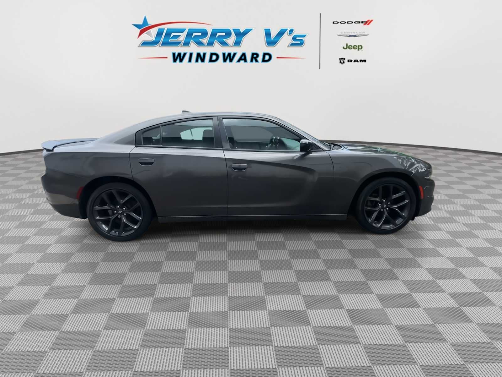 2020 Dodge Charger SXT RWD