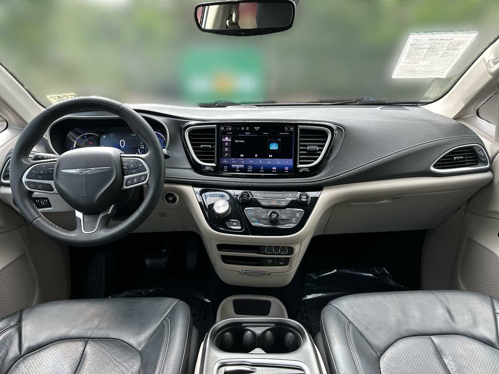 2022 Chrysler Pacifica Hybrid Touring L