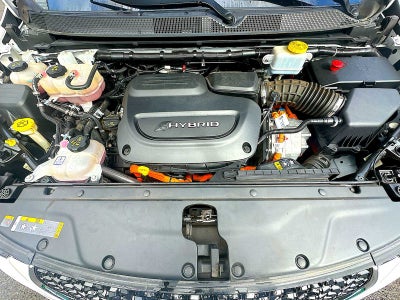 2022 Chrysler Pacifica Hybrid Touring L