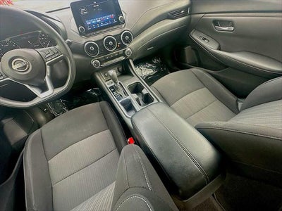 2024 Nissan Sentra SV Xtronic CVT