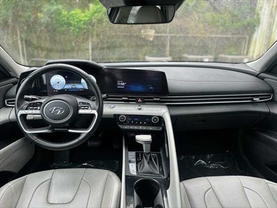 2023 Hyundai ELANTRA Limited