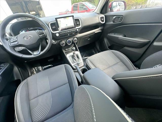 2025 Hyundai VENUE Limited