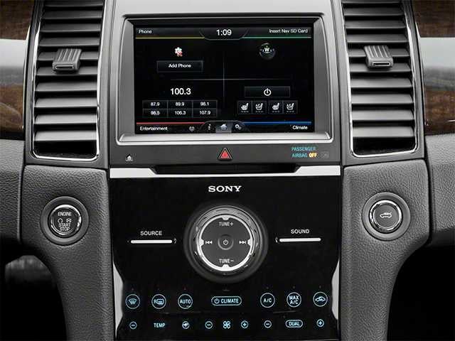 2013 Ford Taurus SE
