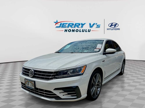 2017 Volkswagen Passat R-Line w/Comfort Pkg