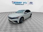 2017 Volkswagen Passat R-Line w/Comfort Pkg