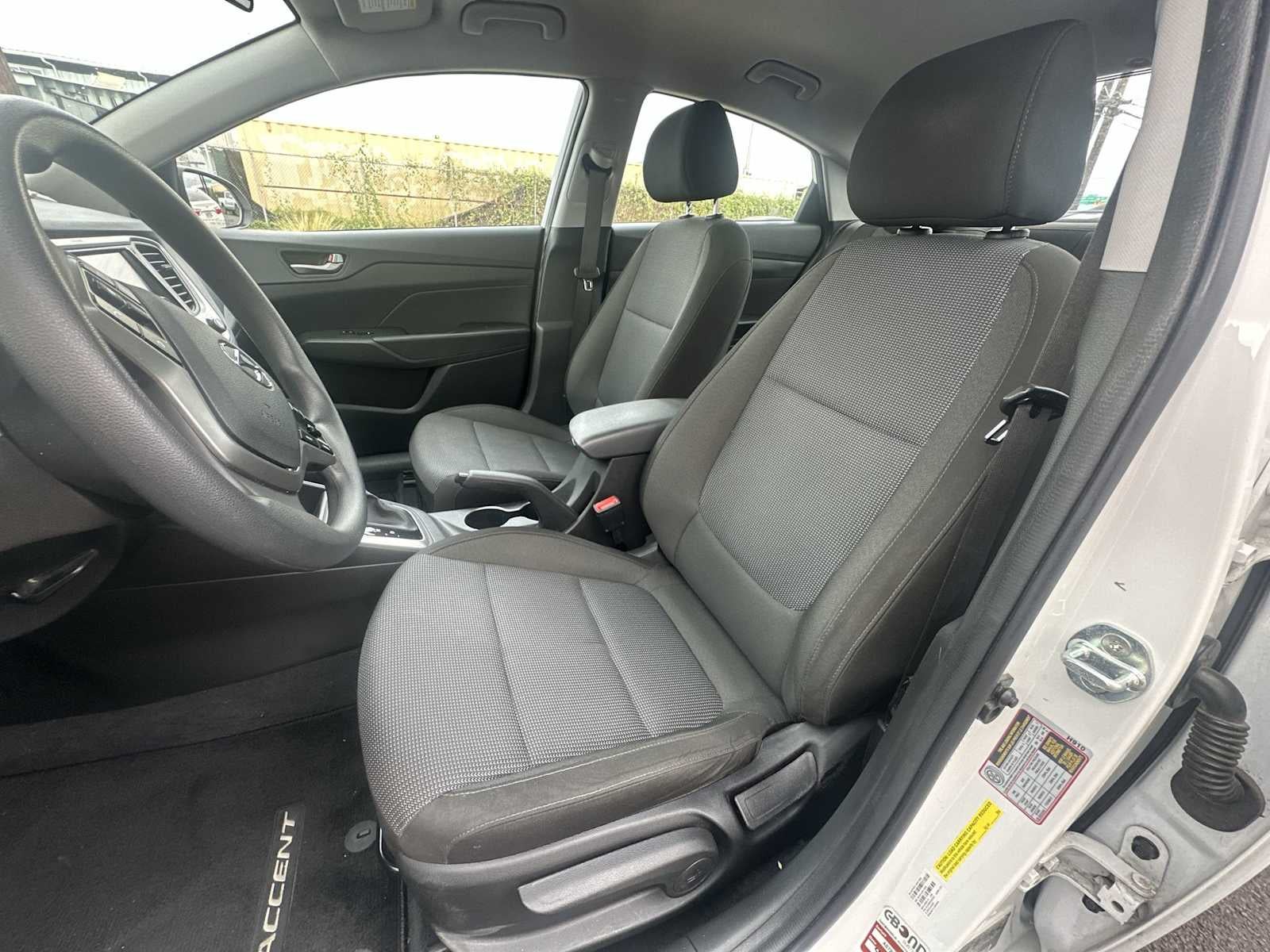 2022 Hyundai ACCENT SEL