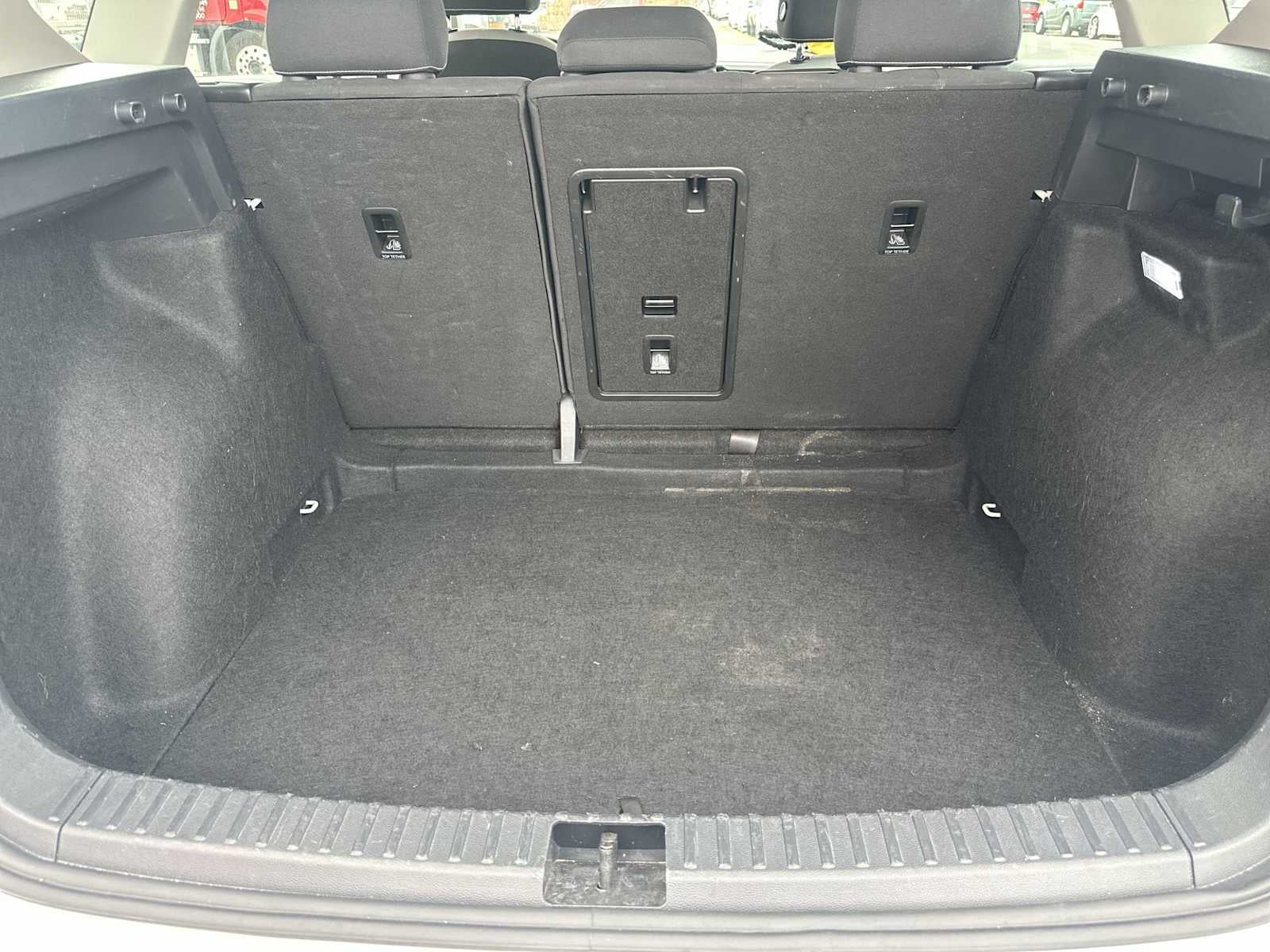 2024 Volkswagen Taos S