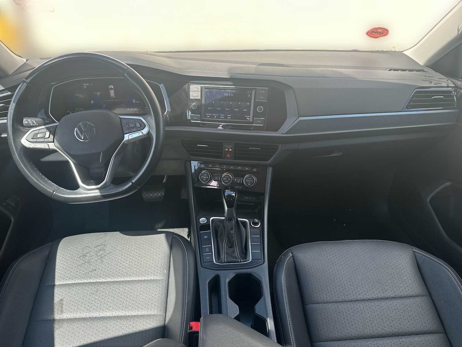 2024 Volkswagen Jetta SE - Photo 3
