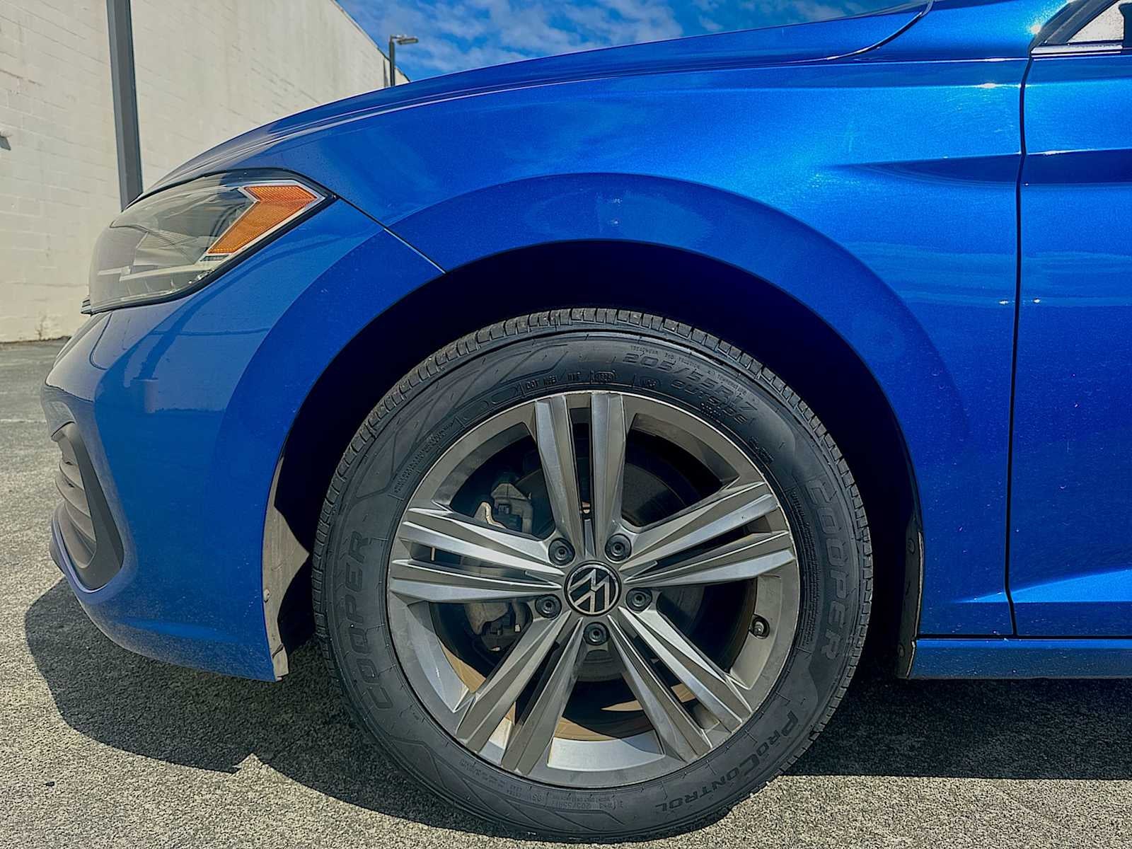 2024 Volkswagen Jetta SE - Photo 9