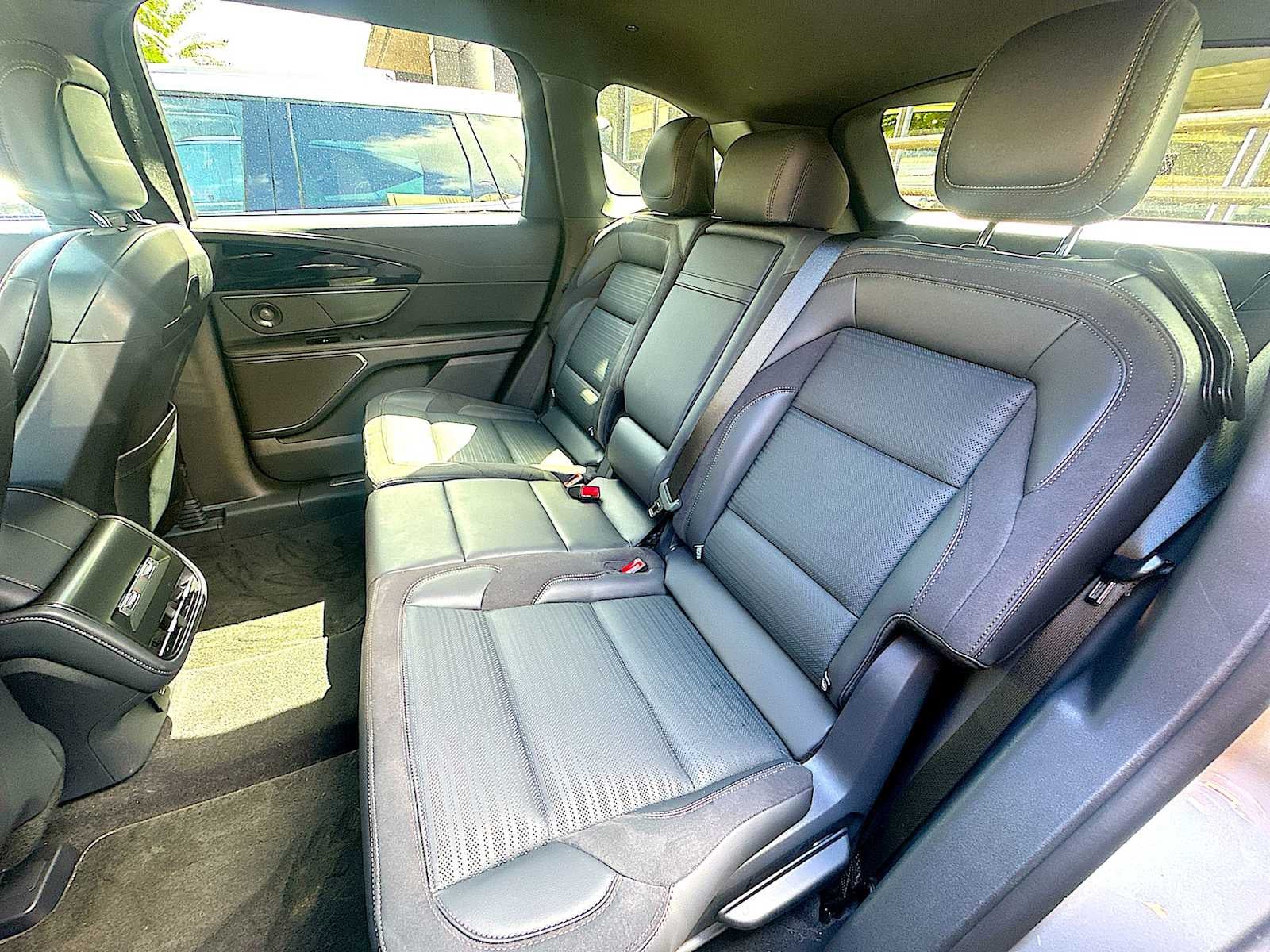 2024 Lincoln Nautilus Reserve