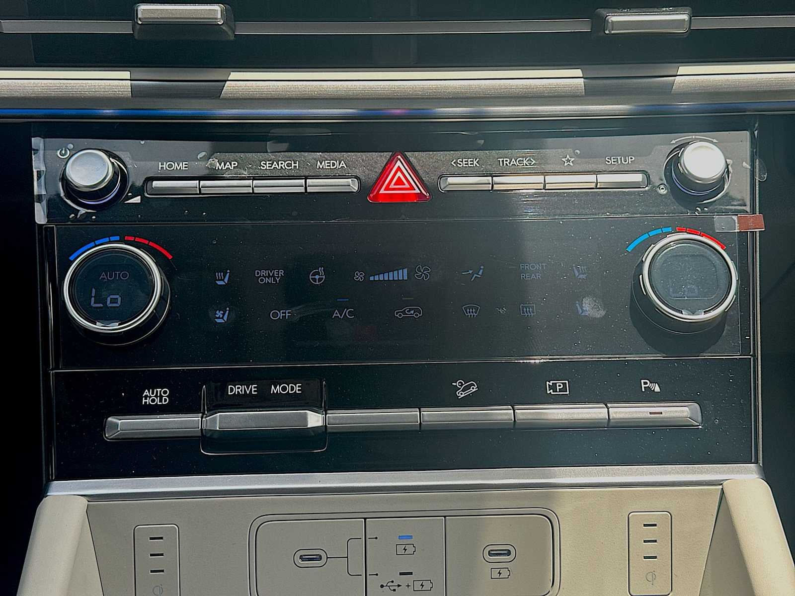 2026 Hyundai SANTA FE HYBRID Limited 6P
