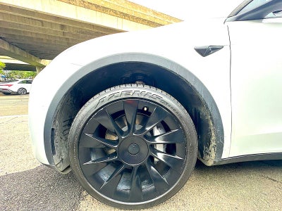 2021 Tesla Model Y Standard Range