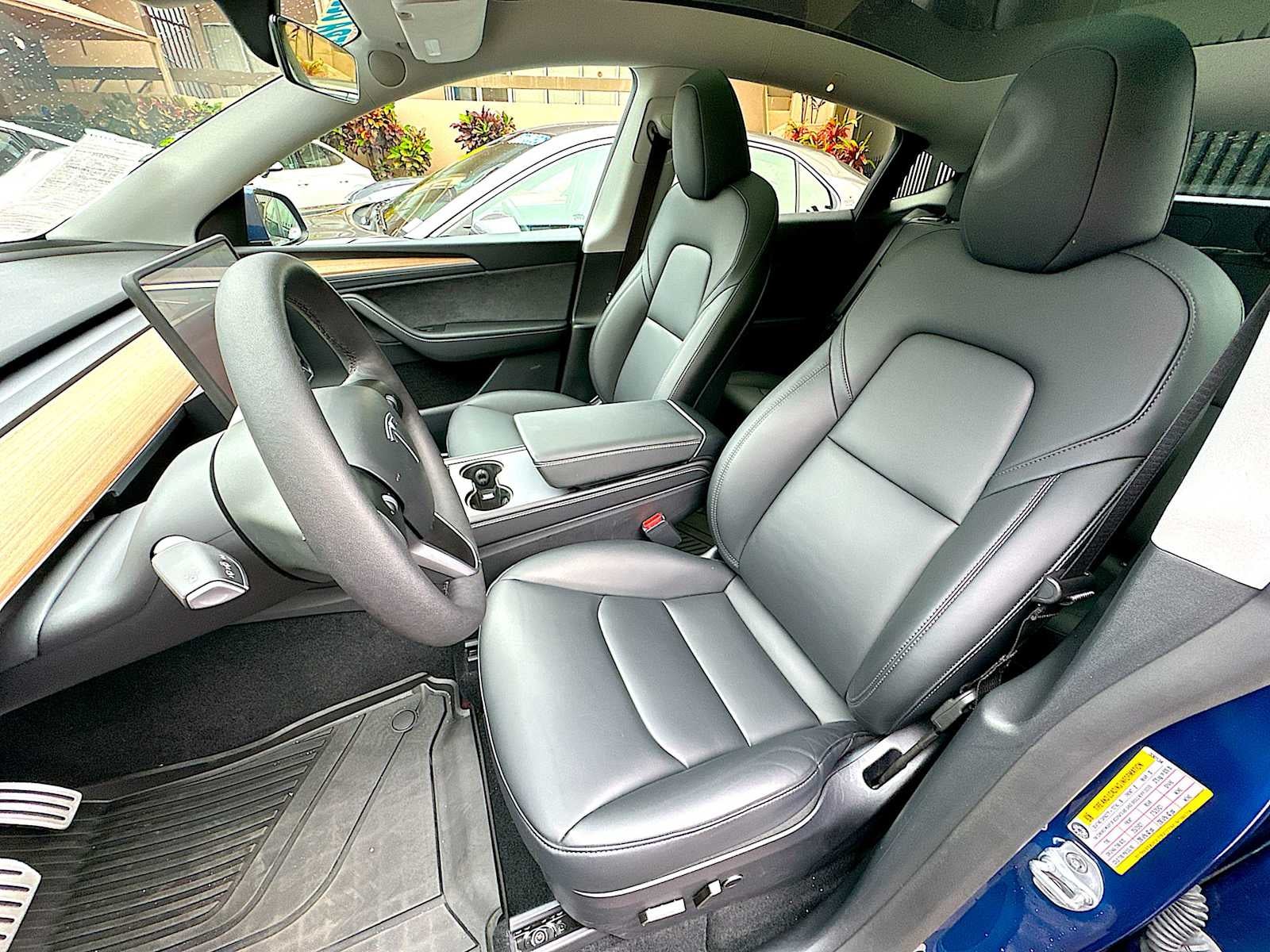 2024 Tesla Model Y Performance