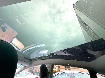 2024 Tesla Model Y Performance