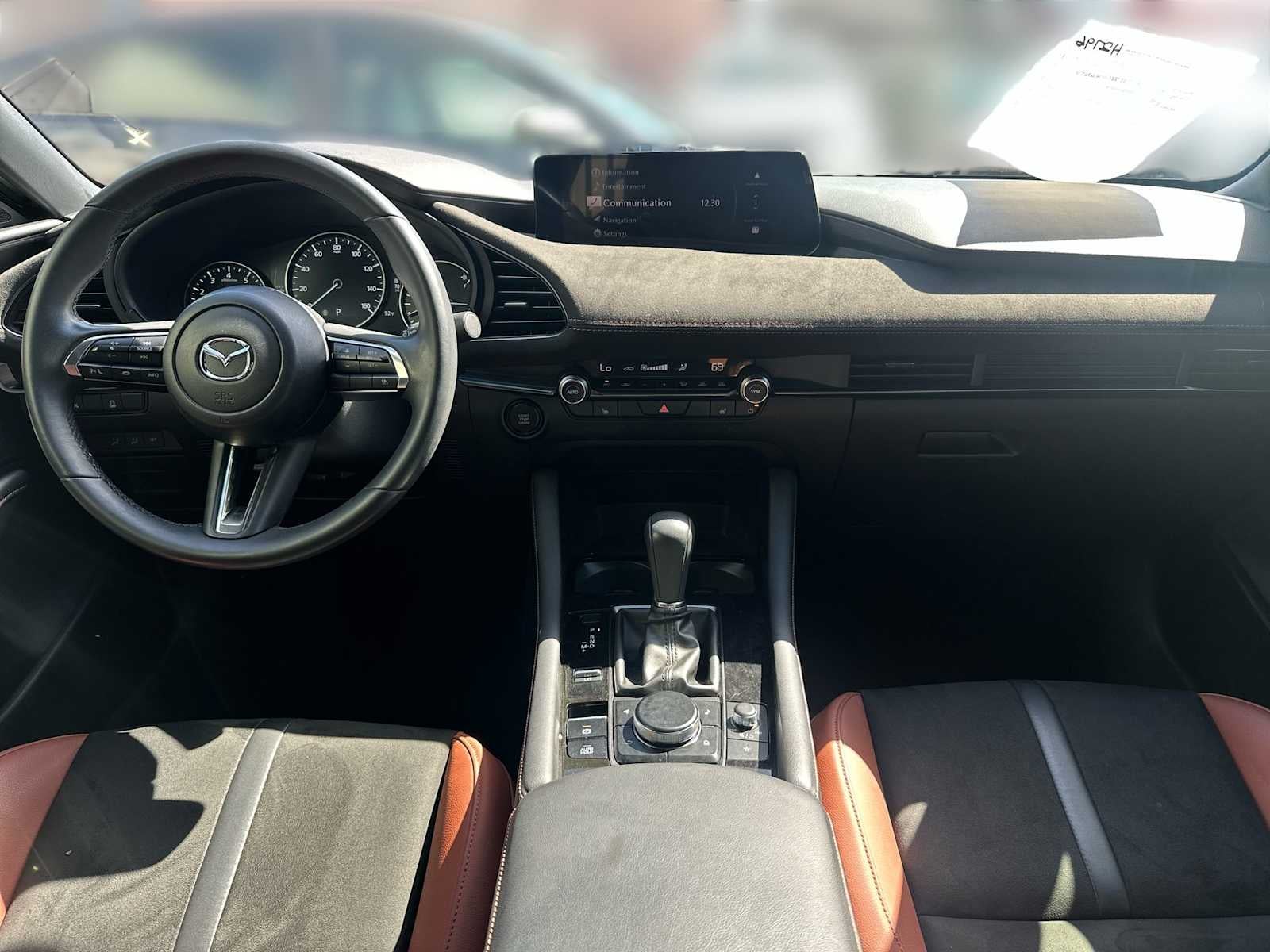 2024 Mazda Mazda3 Hatchback 2.5 Carbon Turbo