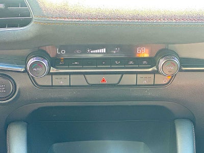 2024 Mazda Mazda3 Hatchback 2.5 Carbon Turbo