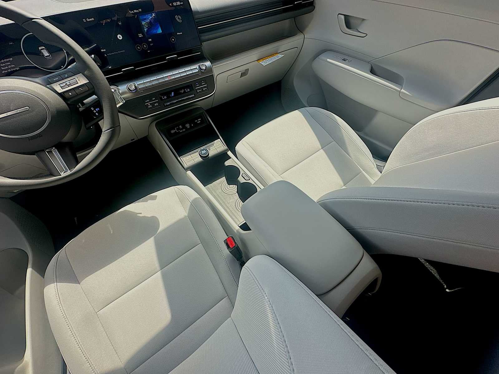 2025 Hyundai Kona SEL Convenience - Photo 13