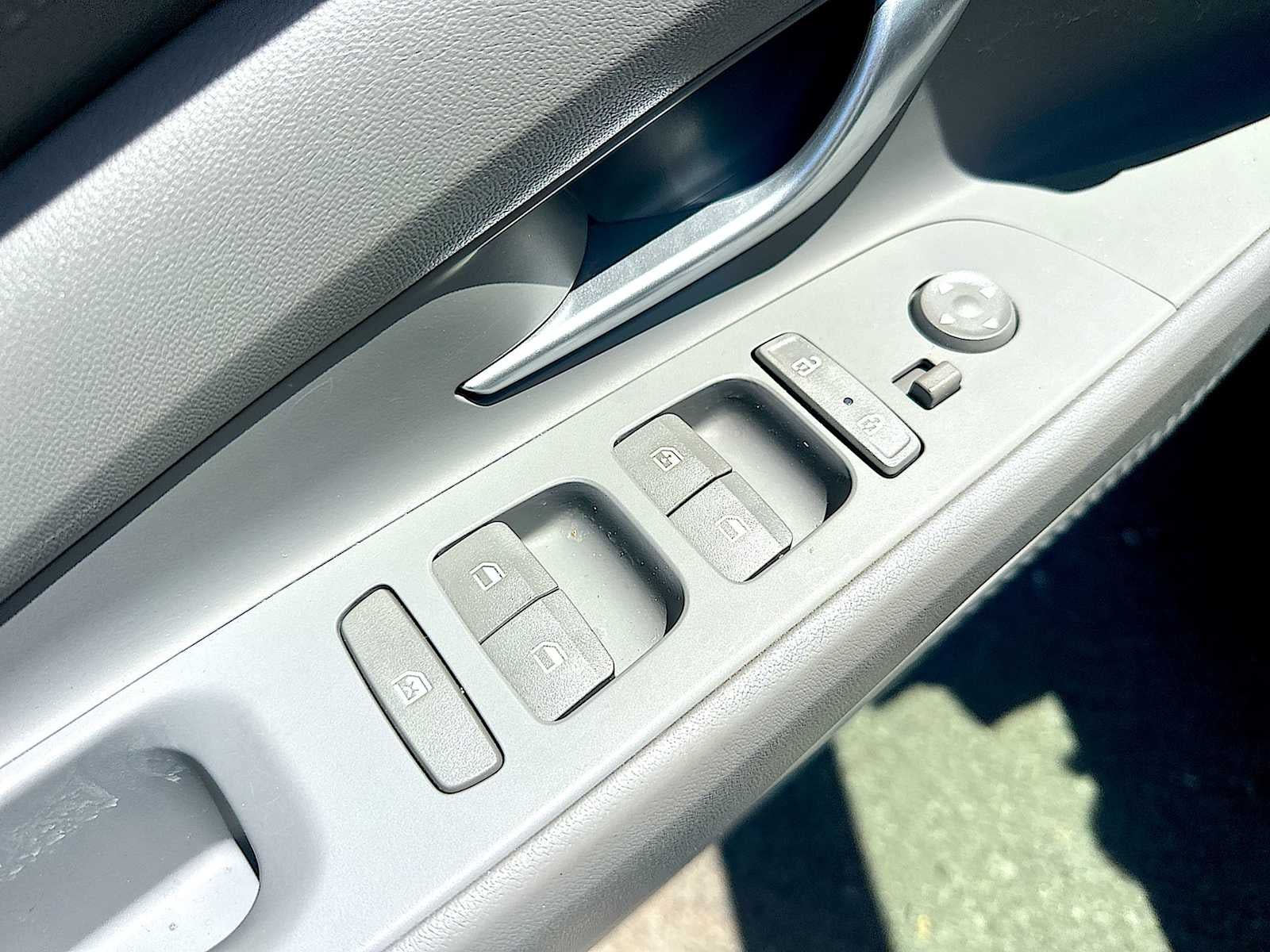 2023 Hyundai ELANTRA HYBRID Blue