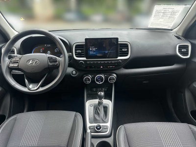2024 Hyundai VENUE Limited