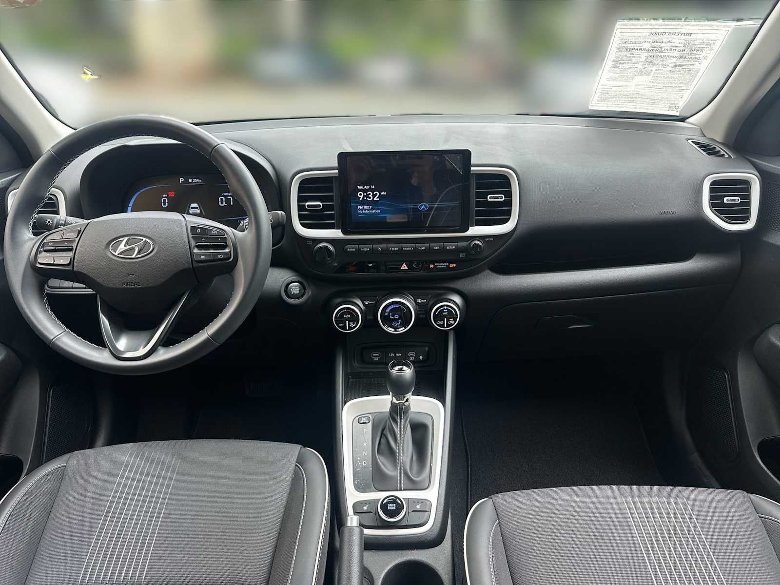 2024 Hyundai VENUE Limited