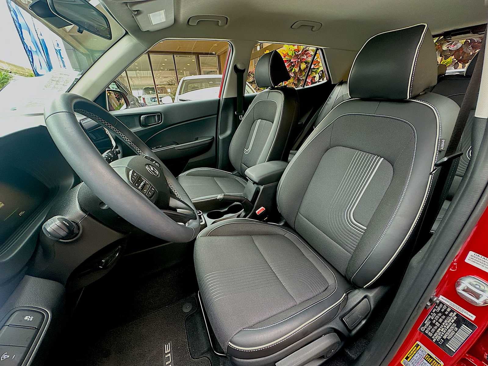 2024 Hyundai VENUE Limited