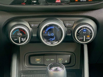 2024 Hyundai VENUE Limited