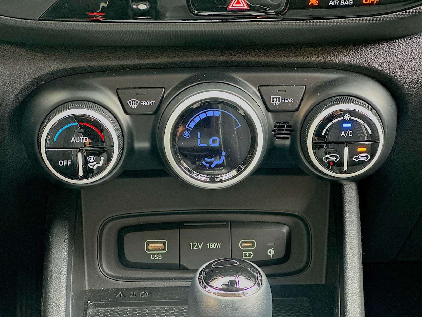 2024 Hyundai VENUE Limited