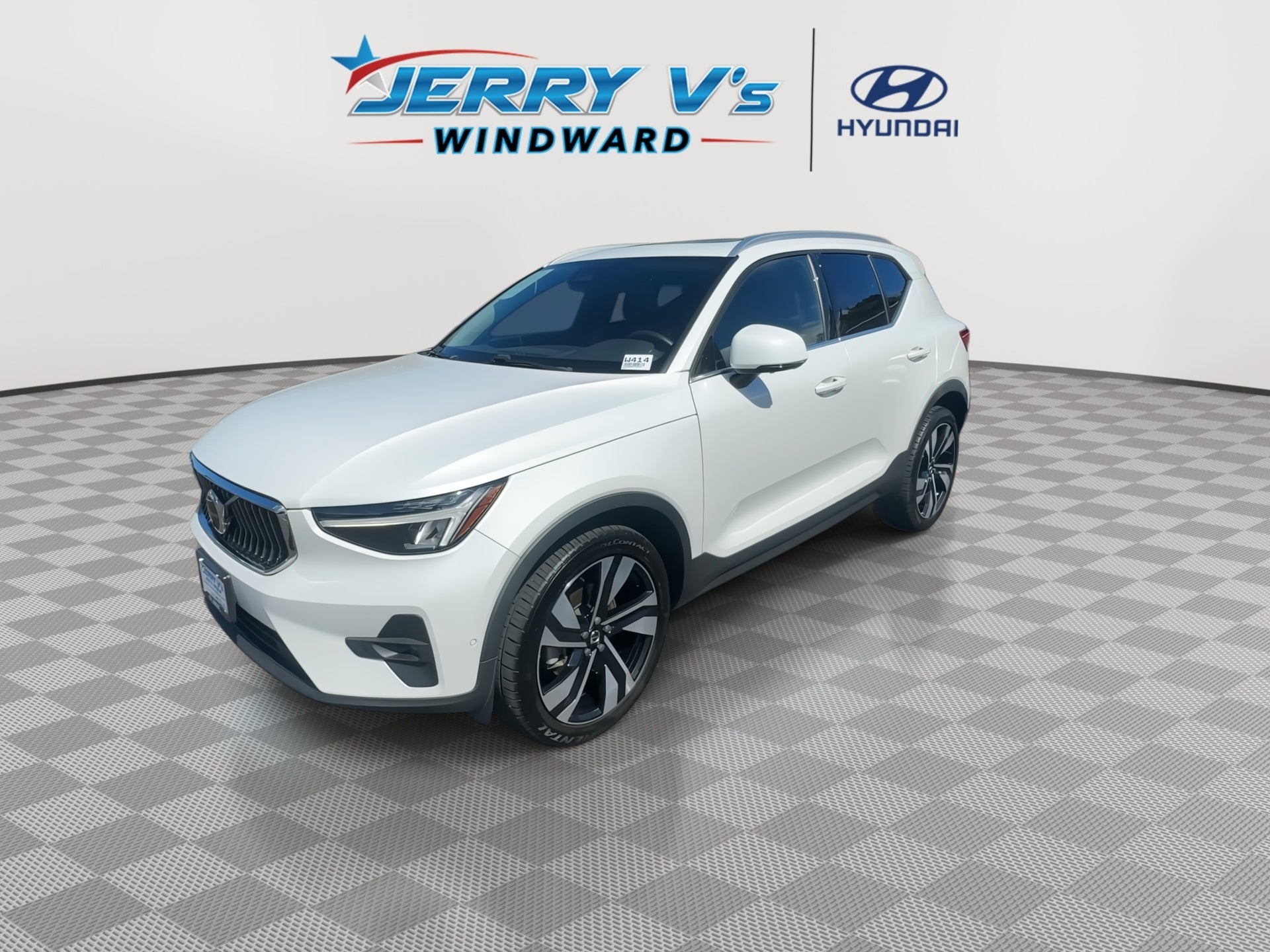 2023 Volvo